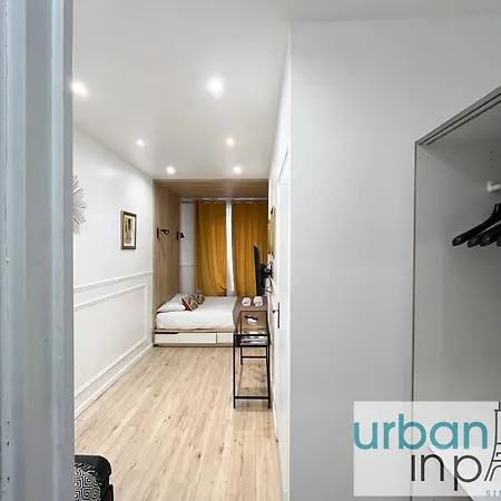 Urban Flat 80 - Cinema Sebastopol * Paris