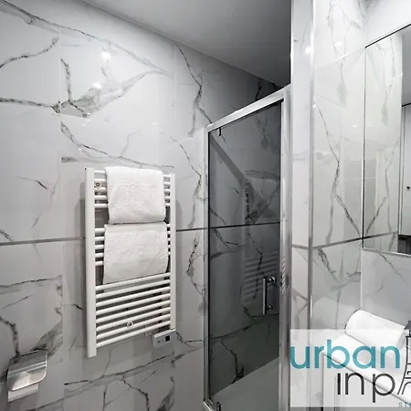 Urban Flat 80 - Cinema Sebastopol *